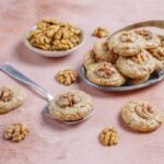 almond windmill cookies